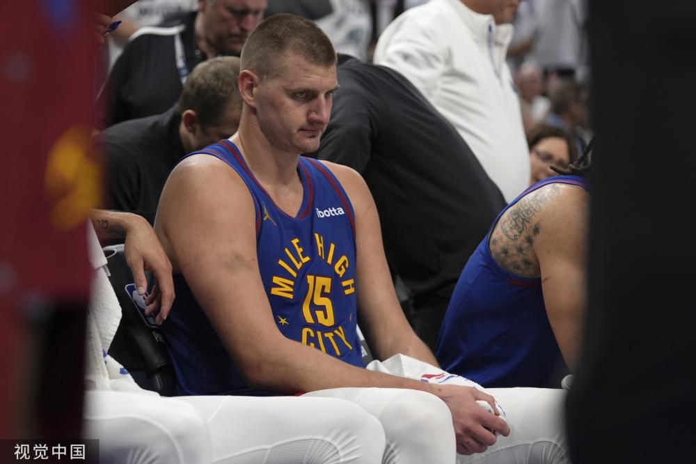 手的接连失 手的接连失