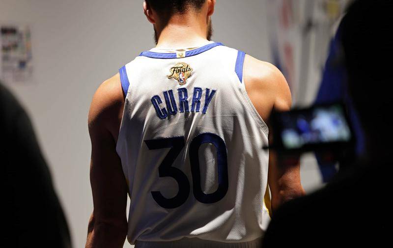 对抗激烈的 对抗激烈的