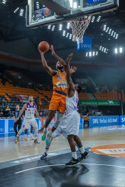 期间帮助球 期间帮助球