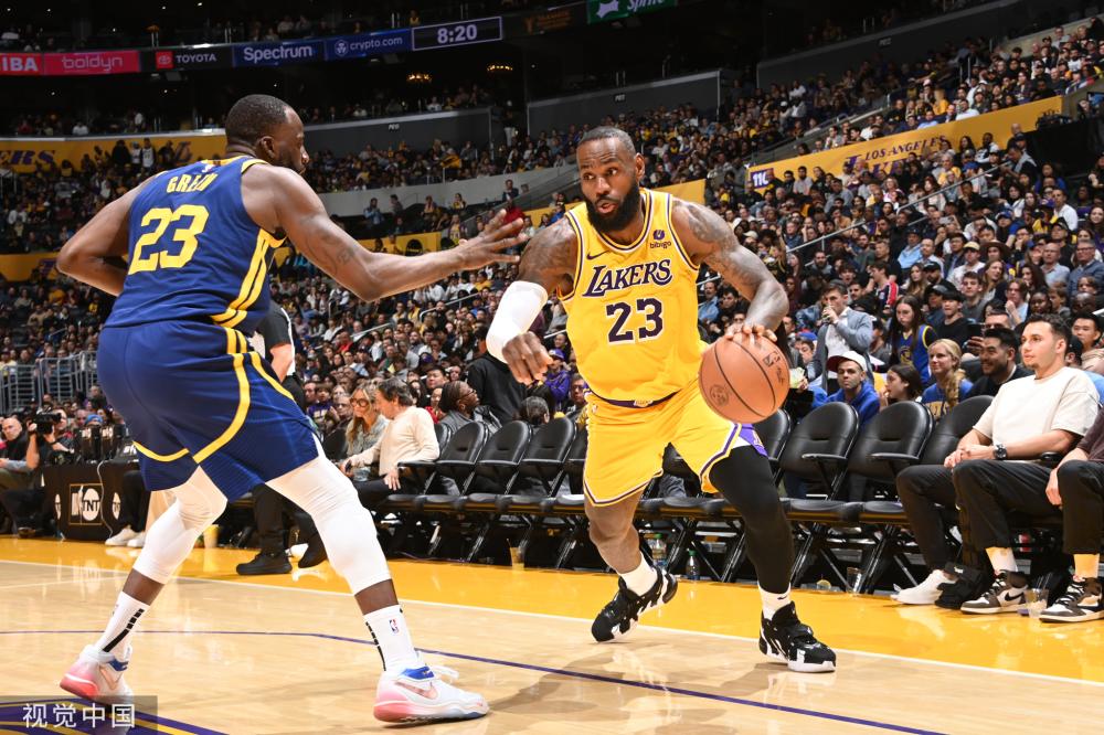 的艰辛与牺 的艰辛与牺